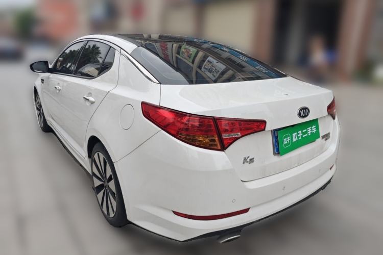 Used Kia K5 2012 2.0L Automatic DLX Rear Left 45 Deg