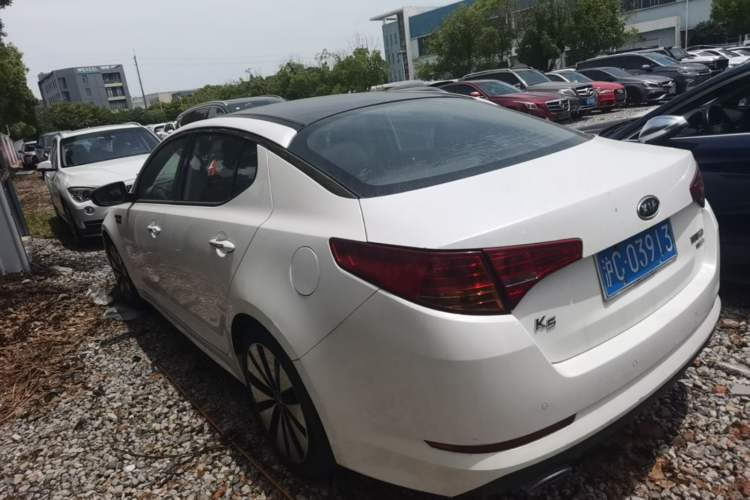 Used Kia K5 2012 2.0L Automatic DLX Rear Left 45 Deg