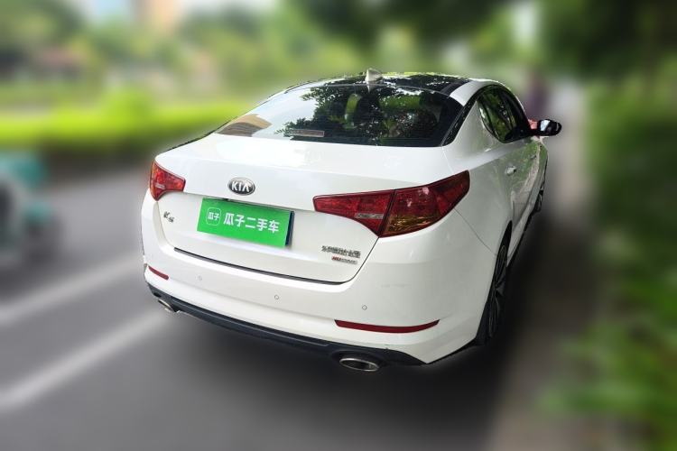 Used Kia K5 2012 2.0L Automatic DLX Rear Right 45 Deg