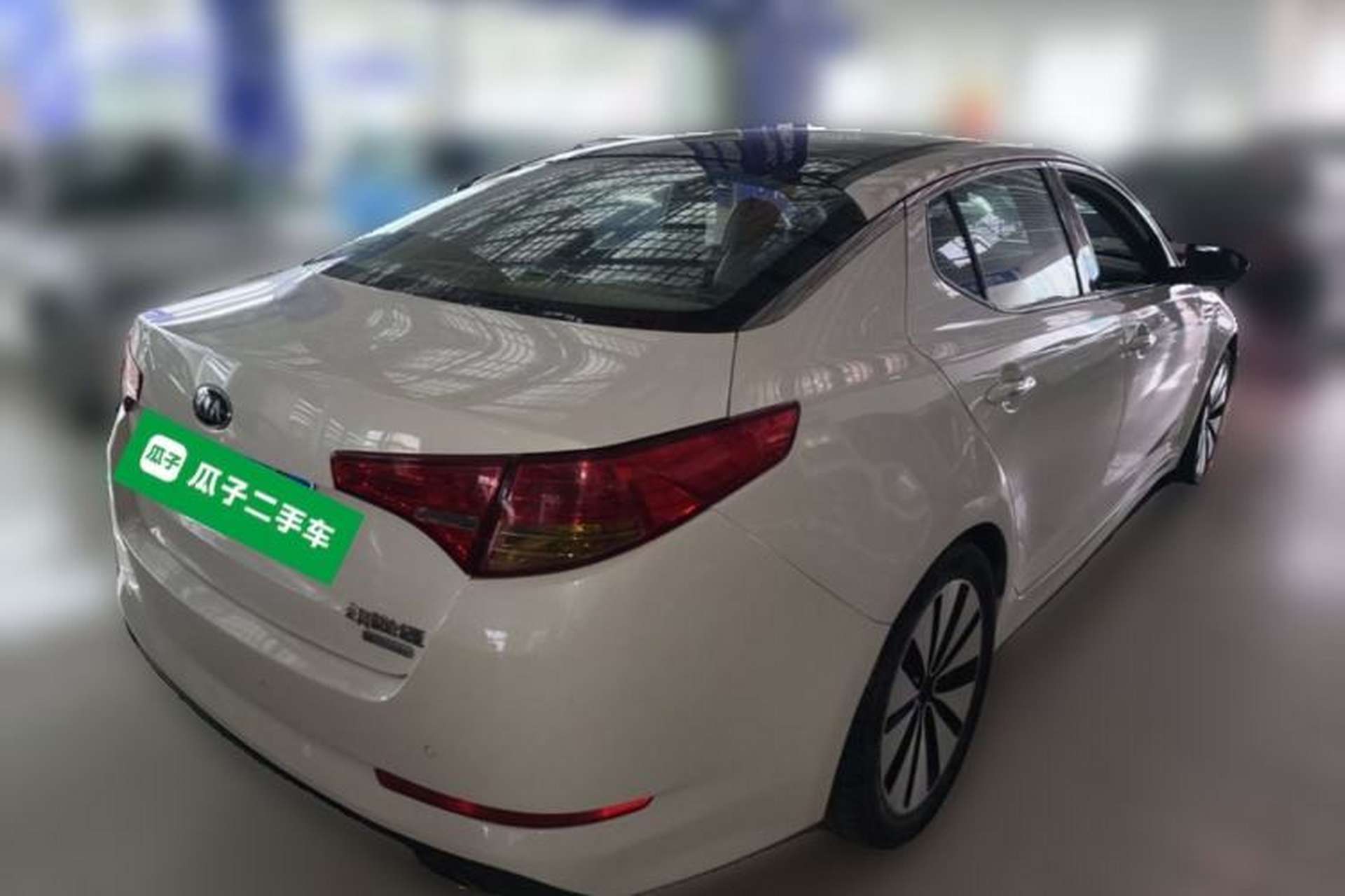 Used Kia K5 2012 2.0L Automatic DLX Rear Right 45 Deg