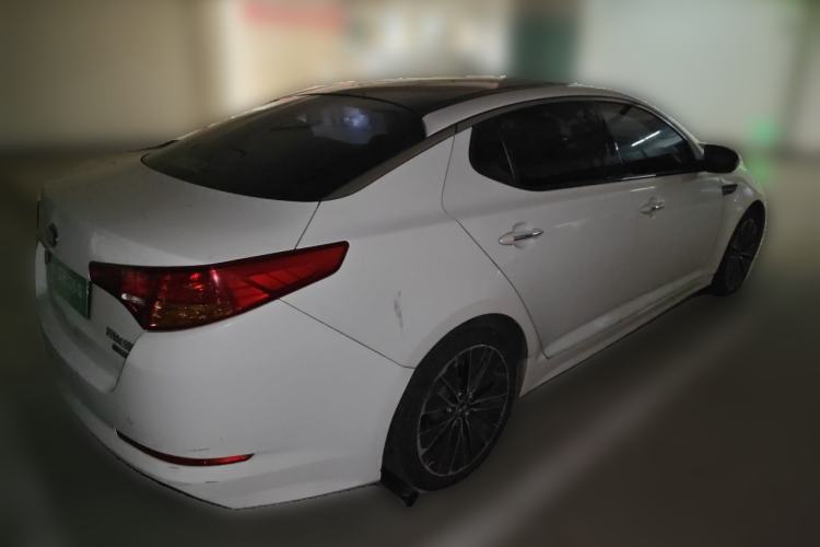 Used Kia K5 2012 2.0L Automatic DLX Rear Right 45 Deg