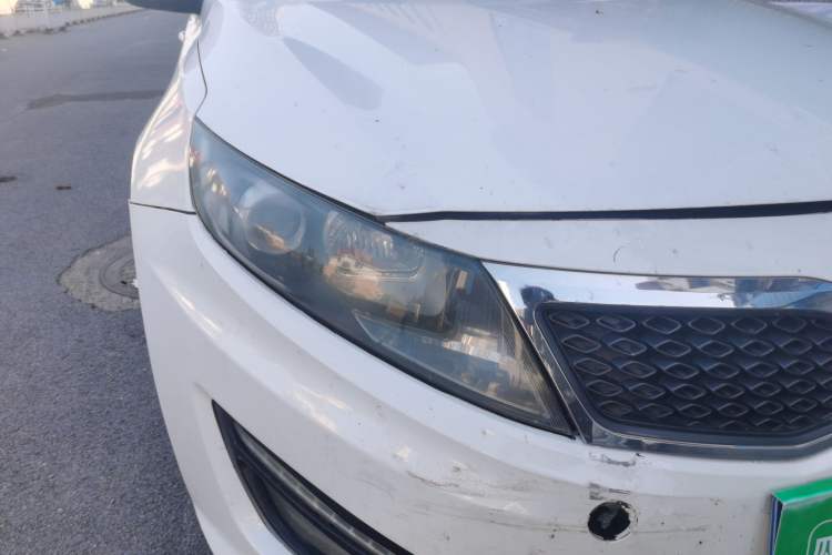 Used Kia K5 2012 2.0L Automatic DLX Right Front Headlight