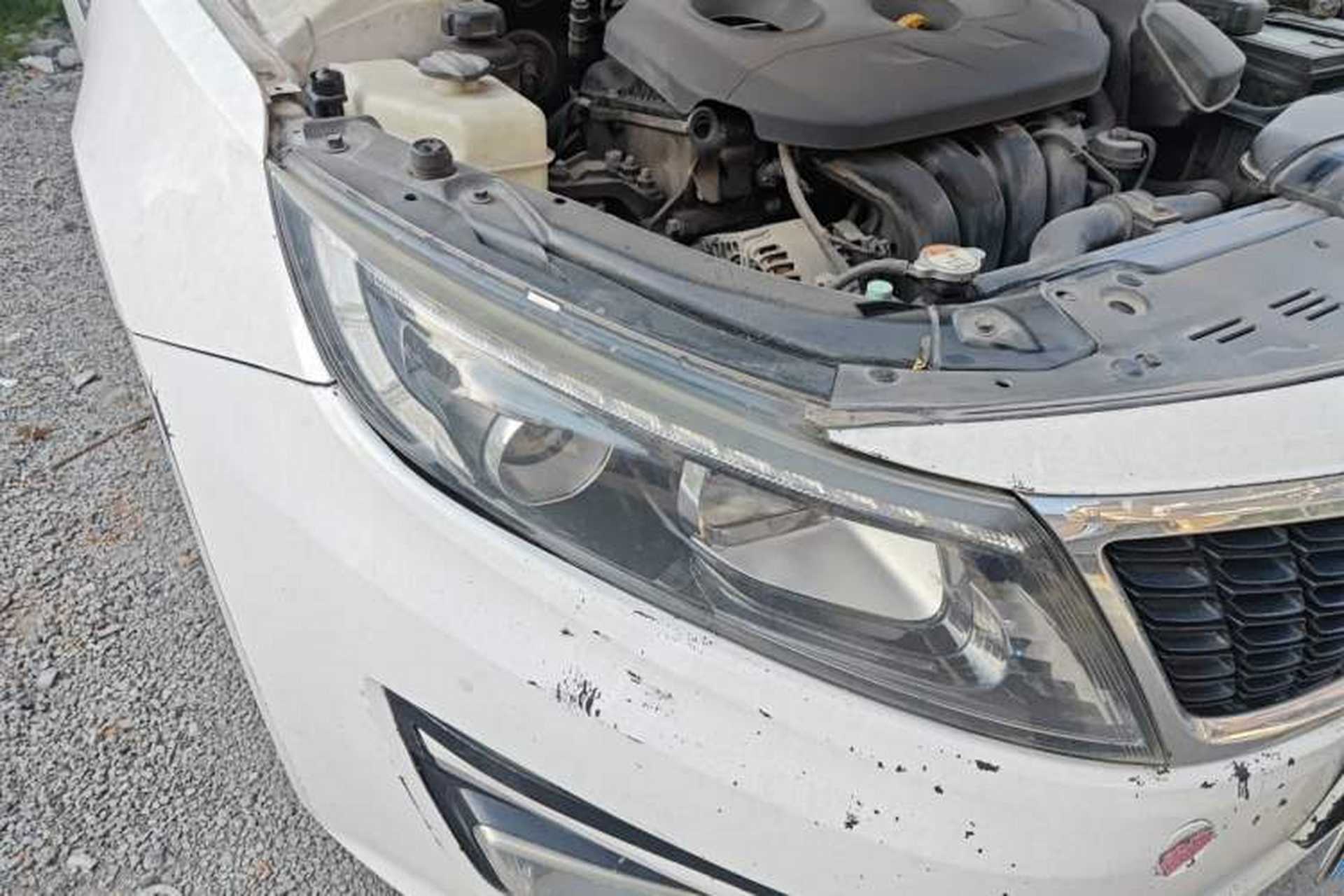 Used Kia K5 2012 2.0L Automatic DLX Right Front Headlight