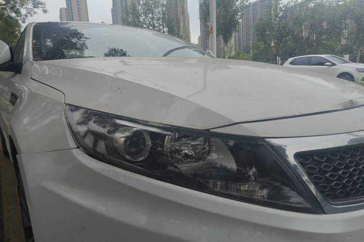 Used Kia K5 2012 2.0L Automatic DLX Right Front Headlight