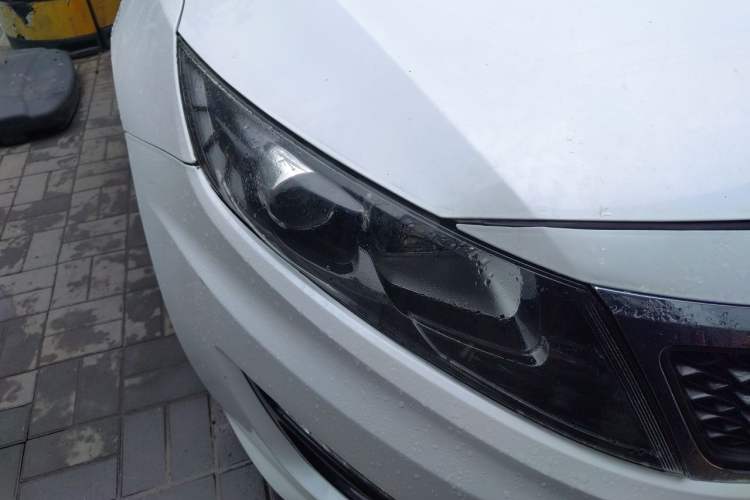 Used Kia K5 2012 2.0L Automatic DLX Right Front Headlight