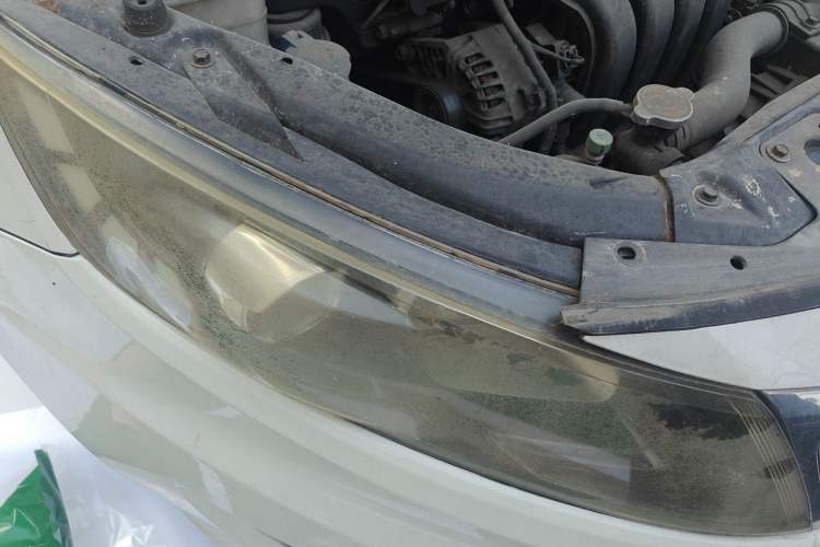 Used Kia K5 2012 2.0L Automatic DLX Right Front Headlight