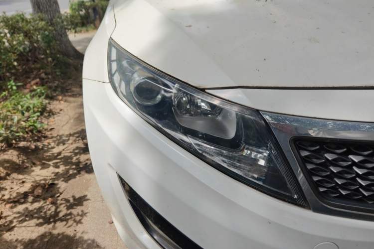 Used Kia K5 2012 2.0L Manual GL Right Front Headlight