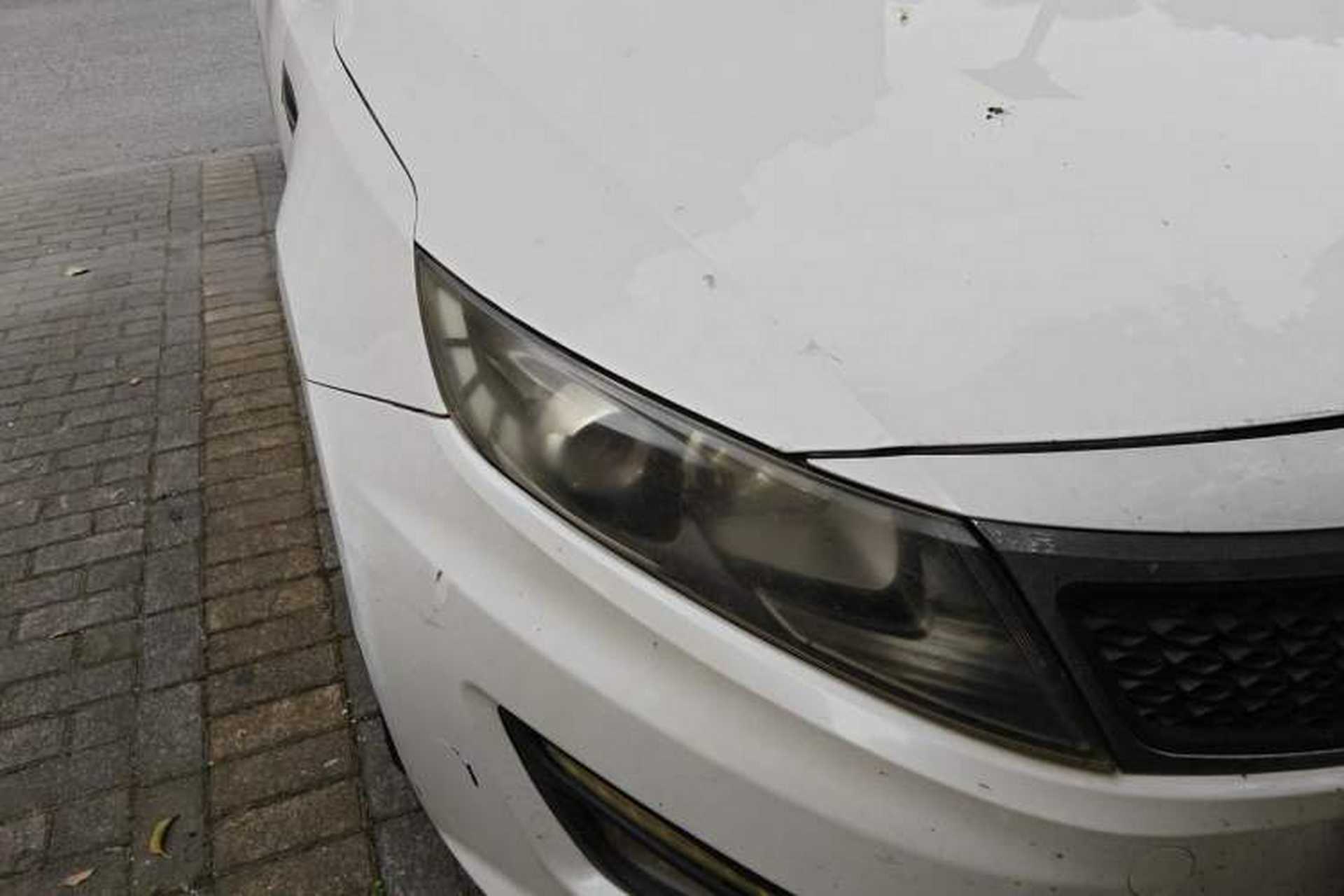Used Kia K5 2012 2.0L Automatic DLX Right Front Headlight