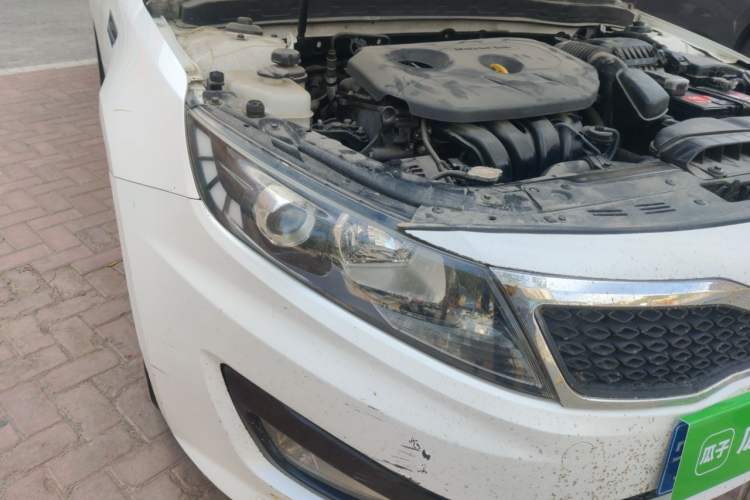 Used Kia K5 2012 2.0L Automatic GL Right Front Headlight