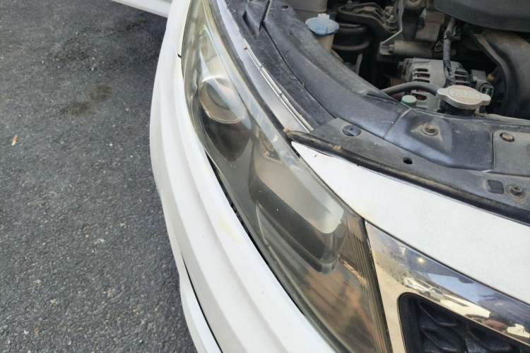 Used Kia K5 2012 2.0L Automatic DLX Right Front Headlight