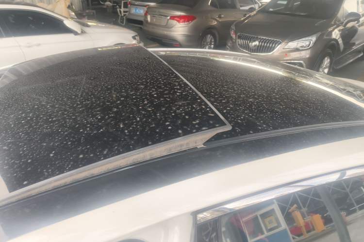 Used Kia K5 2012 2.0L Automatic DLX Roof
