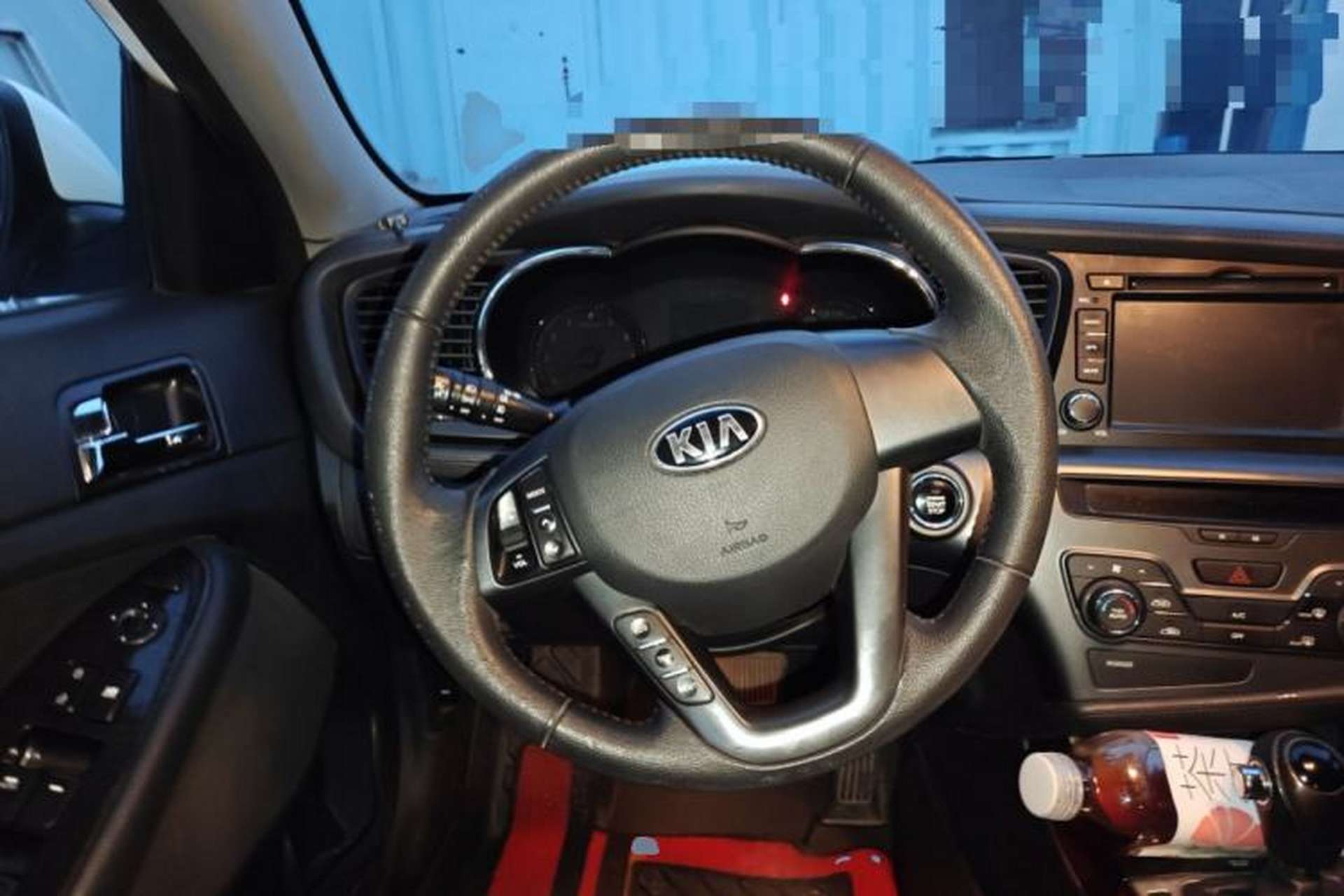 Used Kia K5 2012 2.0L Automatic DLX Steering Wheel