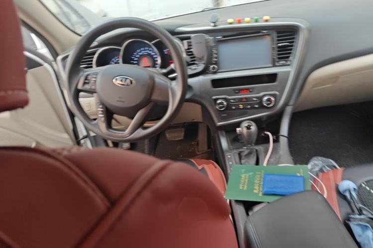Used Kia K5 2012 2.0L Automatic GL Steering Wheel