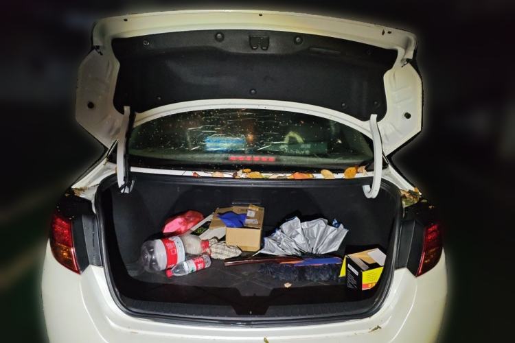 Used Kia K5 2012 2.0L Automatic DLX Trunk