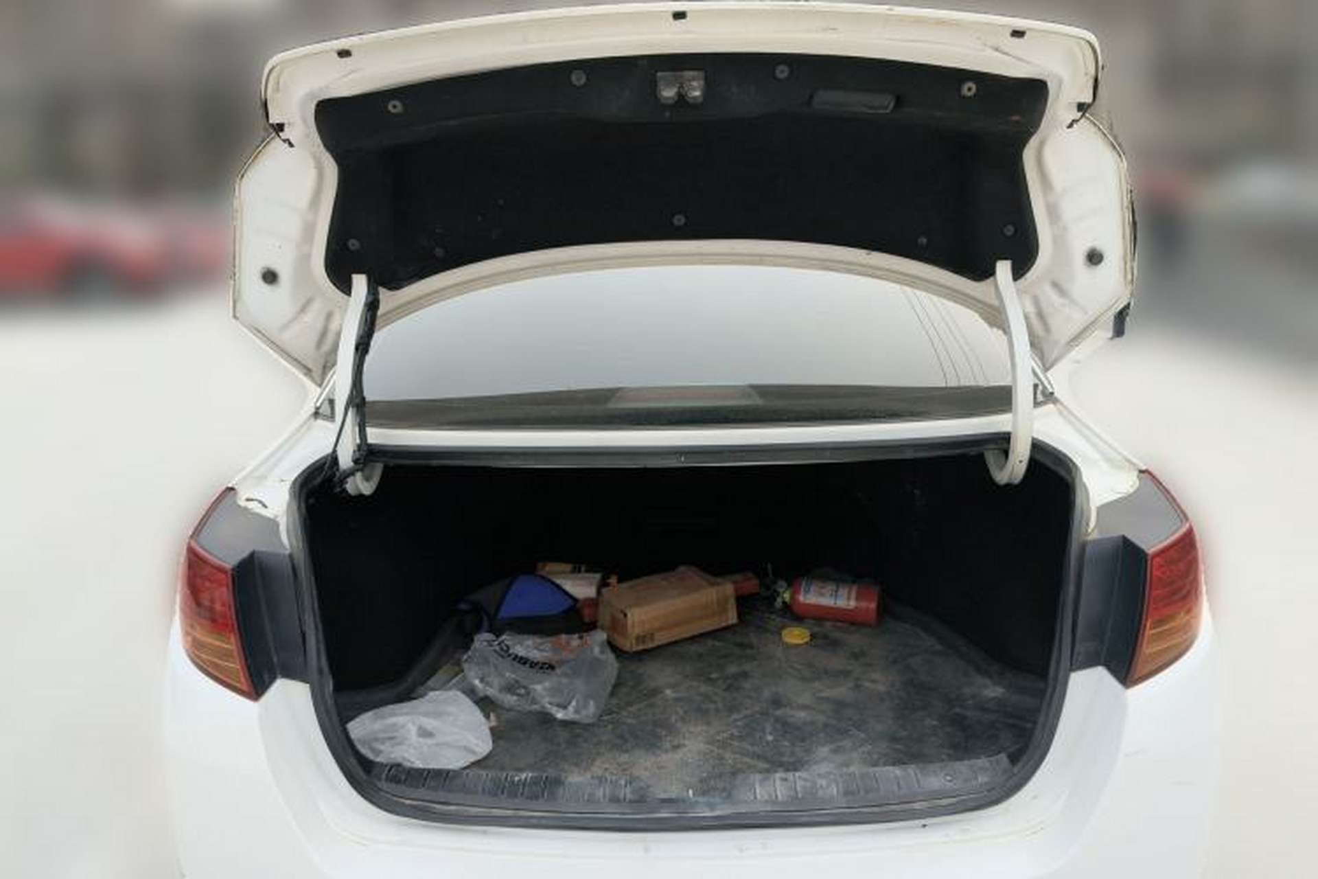 Used Kia K5 2012 2.0L Automatic DLX Trunk