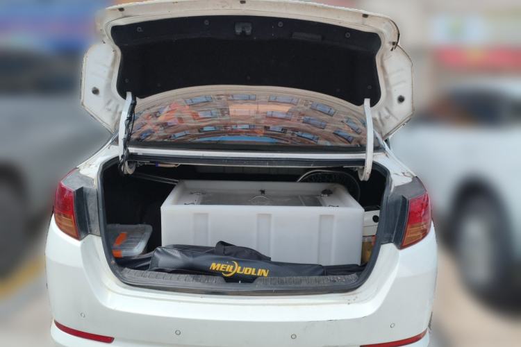 Used Kia K5 2012 2.0L Automatic DLX Trunk