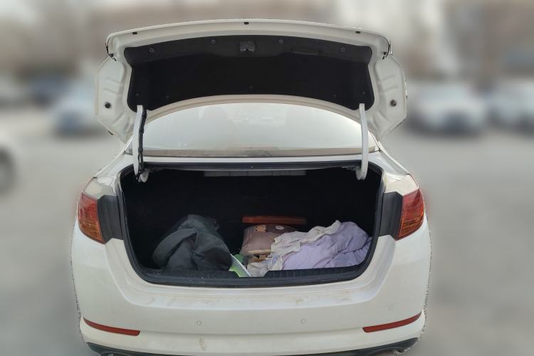 Used Kia K5 2012 2.0L Automatic GL Trunk
