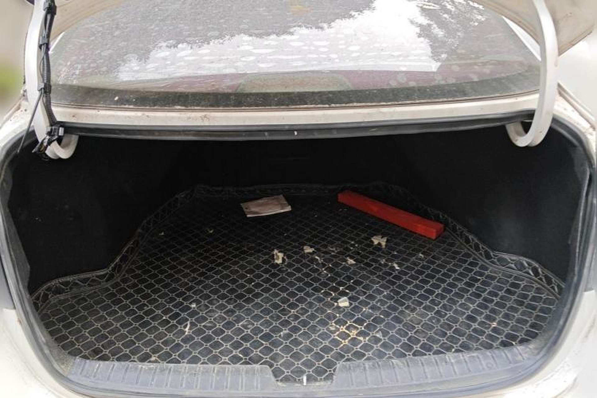 Used Kia K5 2012 2.0L Automatic DLX Trunk