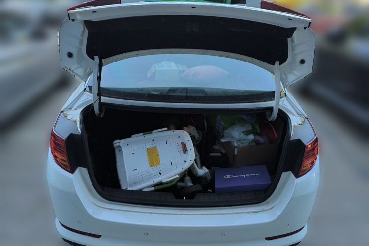 Used Kia K5 2012 2.0L Automatic DLX Trunk