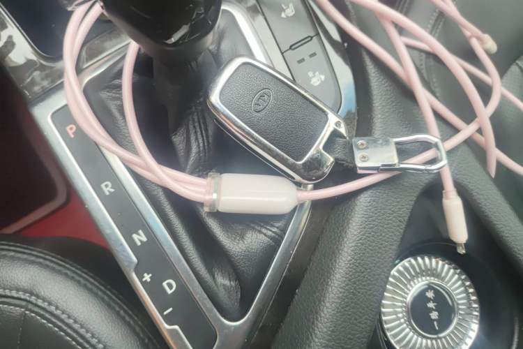 Used Kia K5 2012 2.0L Automatic DLX Vehicle Key