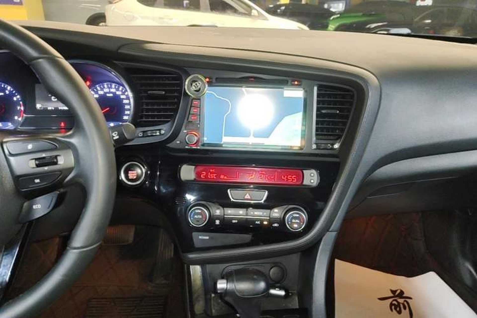 Used Kia K5 2014 2.0L Automatic LUXURY Audio And AC Panel