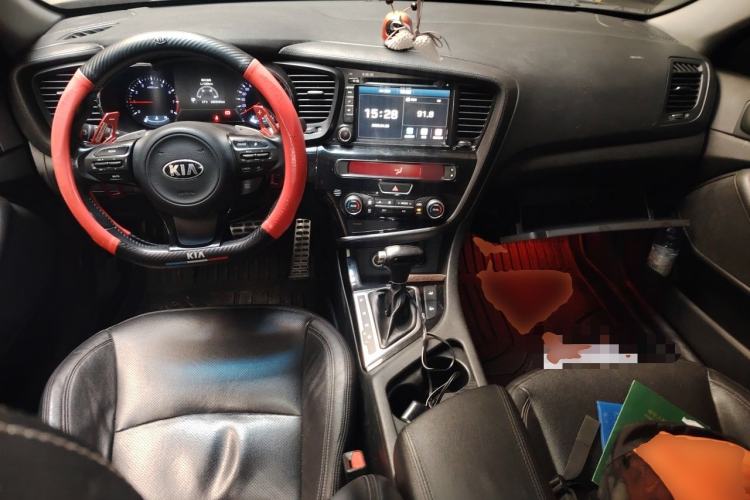 Used Kia K5 2014 2.0T Automatic T-PREMIUM Center Console