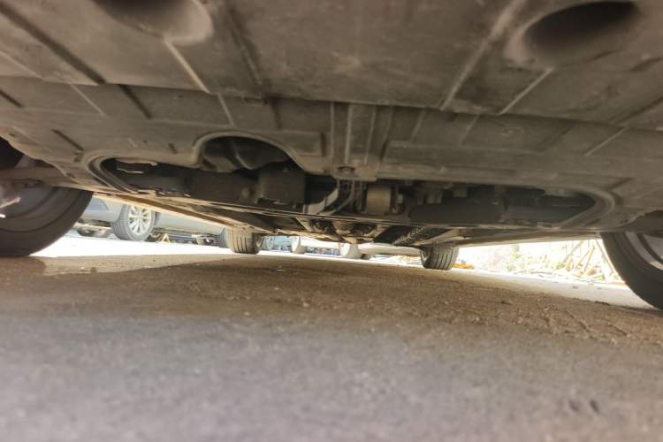 Used Kia K5 2014 2.0L Automatic LUXURY Chassis Front