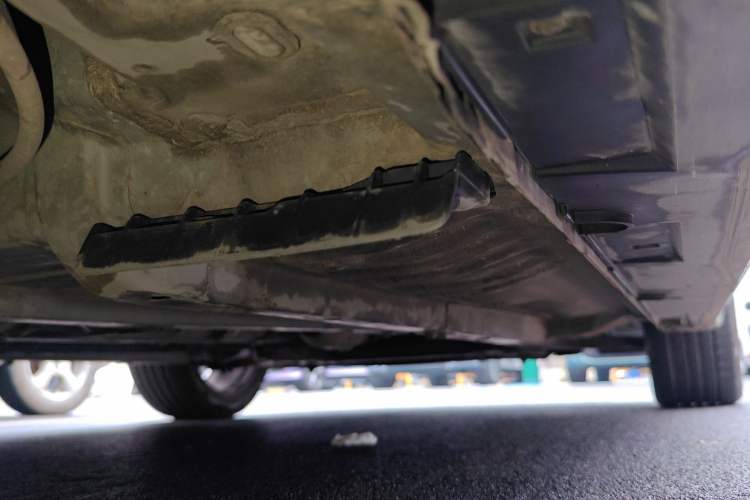 Used Kia K5 2014 2.0L Automatic LUXURY Chassis Rear Right