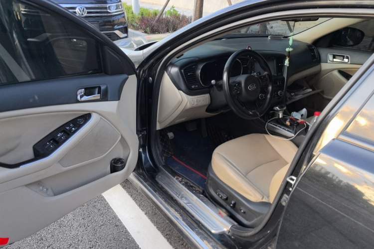 Used Kia K5 2014 2.0L Automatic LUXURY Driver Seat
