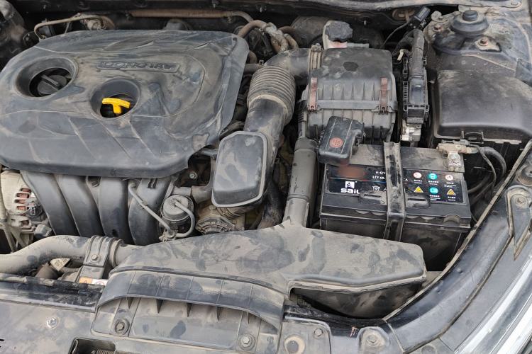 Used Kia K5 2014 2.0L Automatic LUXURY Engine Bay Left
