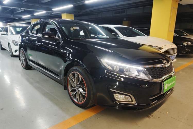 Used Kia K5 2014 2.0L Automatic LUXURY Exterior 1