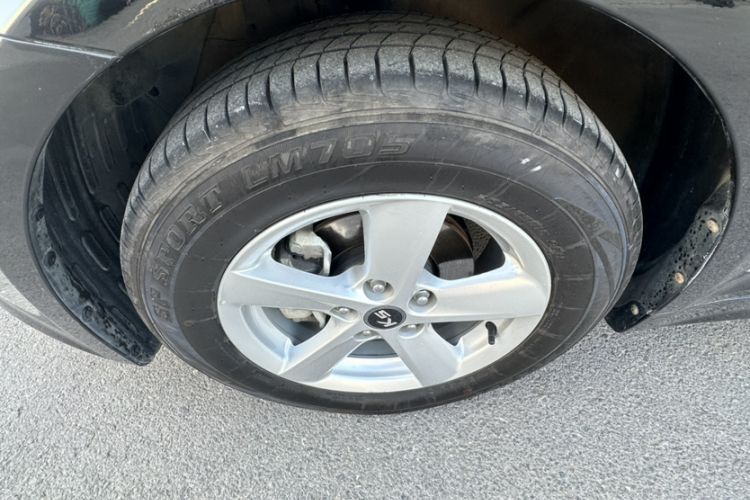 Used Kia K5 2014 2.0L Manual GL Exterior 5