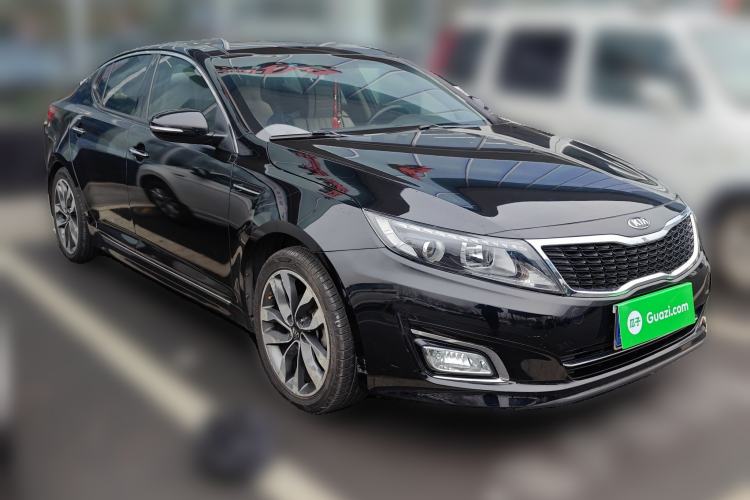 Used Kia K5 2014 2.0L Automatic LUXURY Front Right 45 Deg
