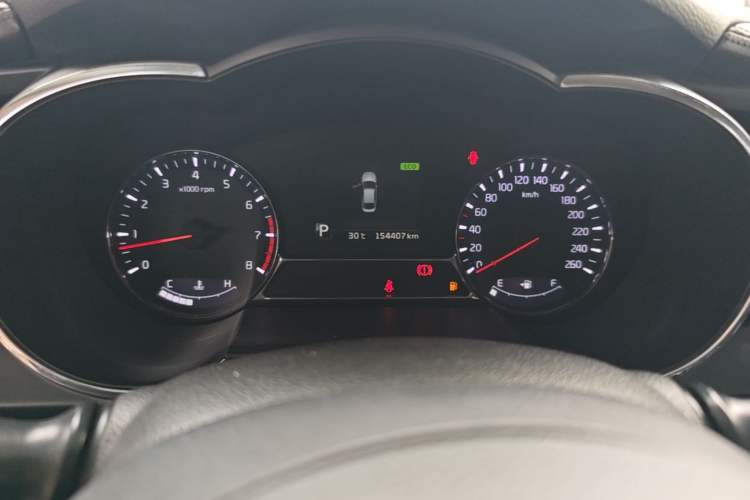Used Kia K5 2014 2.0L Automatic LUXURY Instrument Cluster