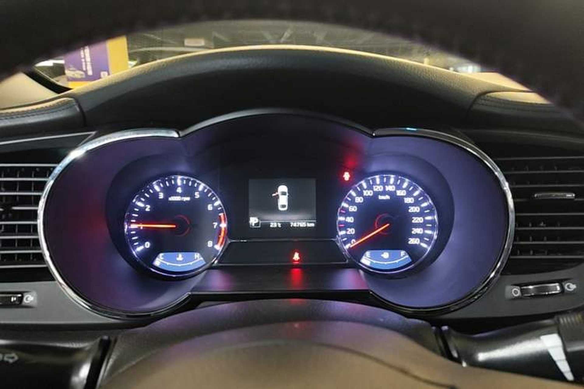 Used Kia K5 2014 2.0L Automatic LUXURY Instrument Cluster