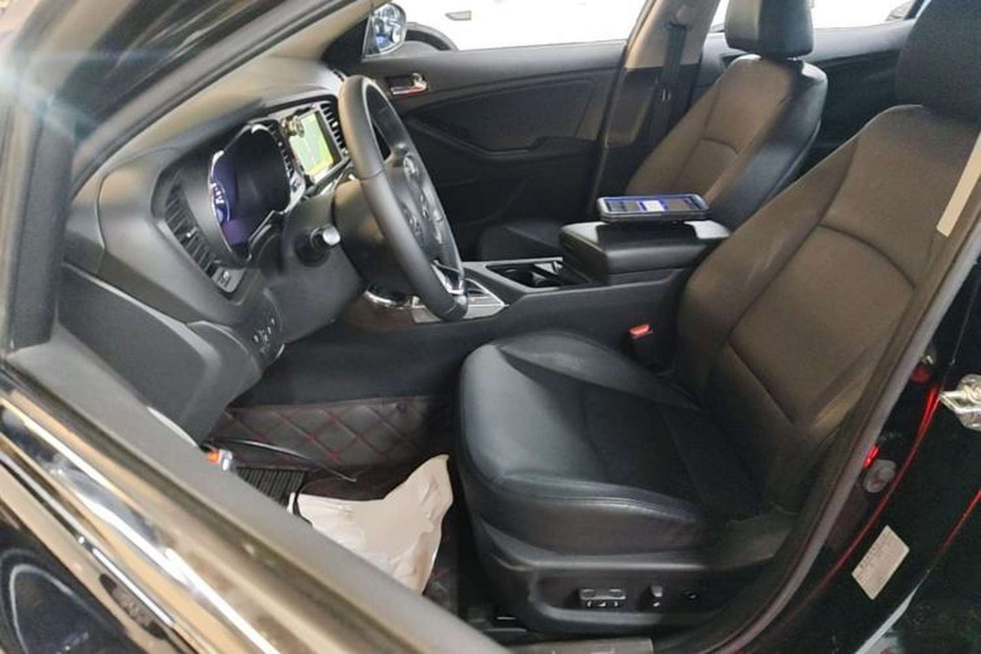 Used Kia K5 2014 2.0L Automatic LUXURY Left Front Seat