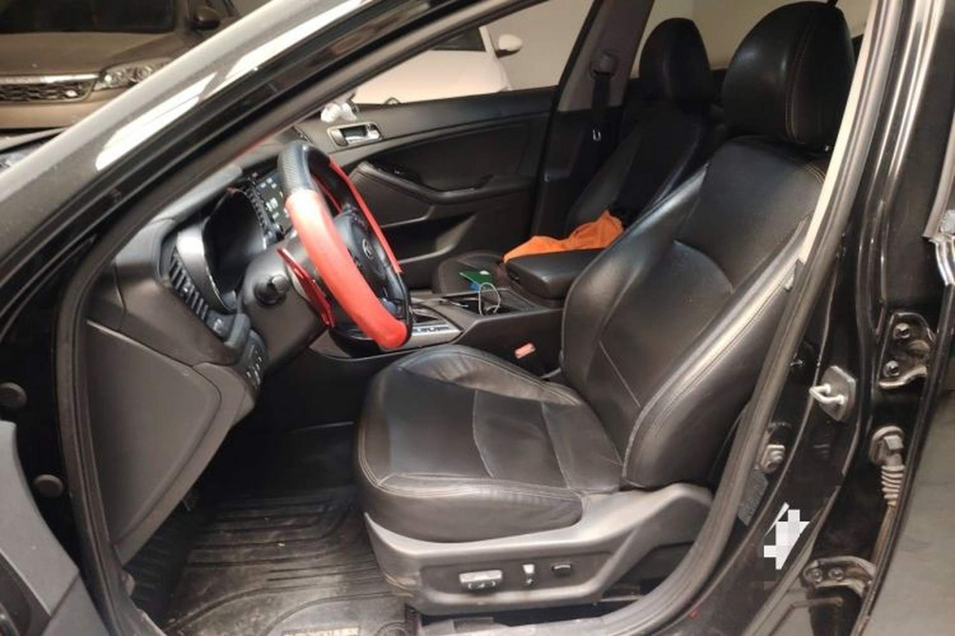 Used Kia K5 2014 2.0T Automatic T-PREMIUM Left Front Seat