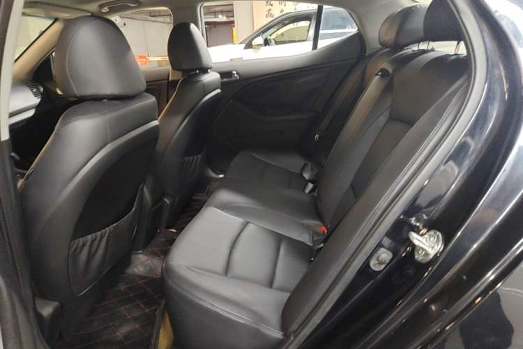 Used Kia K5 2014 2.0L Automatic LUXURY Left Rear Seat