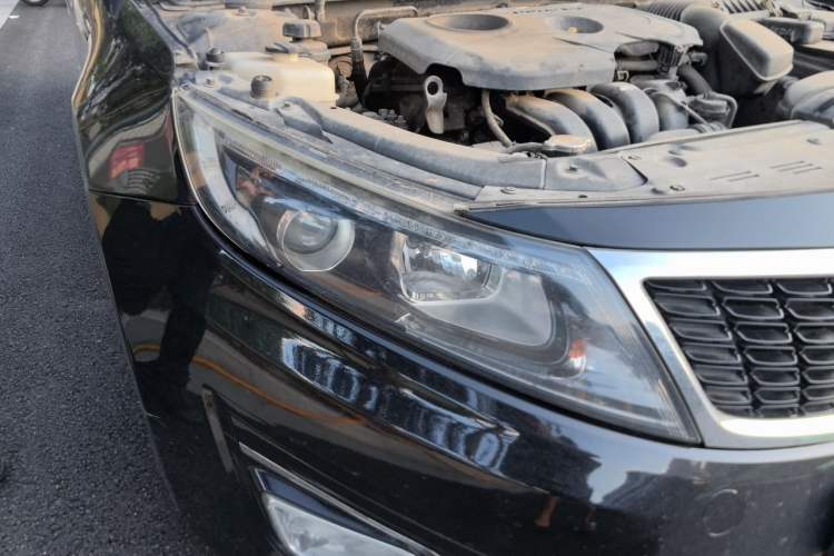 Used Kia K5 2014 2.0L Automatic LUXURY Right Front Headlight