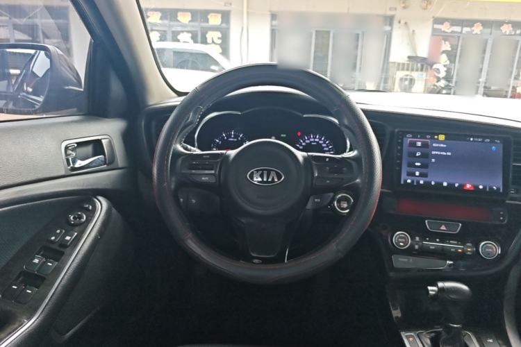 Used Kia K5 2014 2.0L Automatic LUXURY Steering Wheel