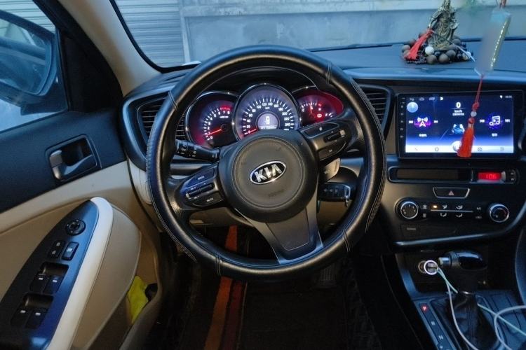 Used Kia K5 2014 2.0L Automatic GL Steering Wheel