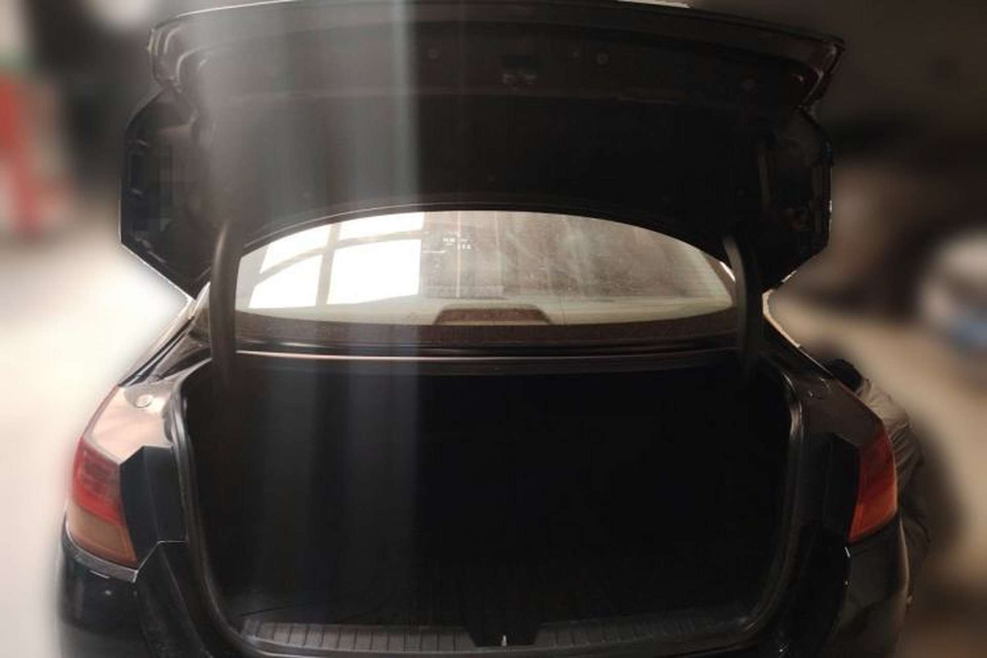 Used Kia K5 2014 2.0T Automatic T-PREMIUM Trunk