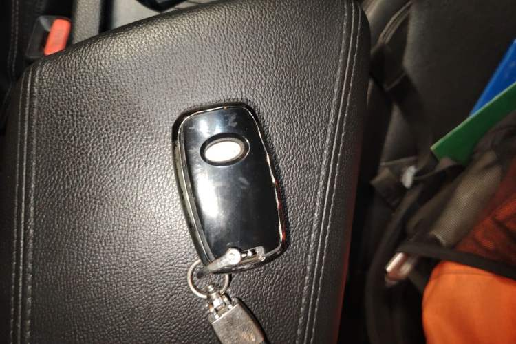 Used Kia K5 2014 2.0T Automatic T-PREMIUM Vehicle Key