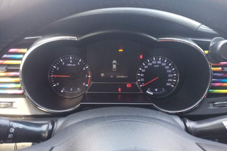 Used Kia K5 2014 2.0L Automatic LUXURY Instrument Cluster