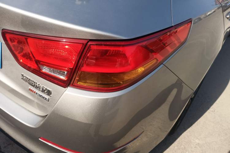 Used Kia K5 2014 2.0L Automatic LUXURY Right Rear Taillight