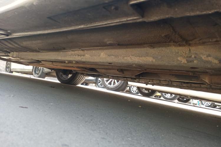 Used Kia K5 2014 2.0L Automatic LUXURY Right Side Sill
