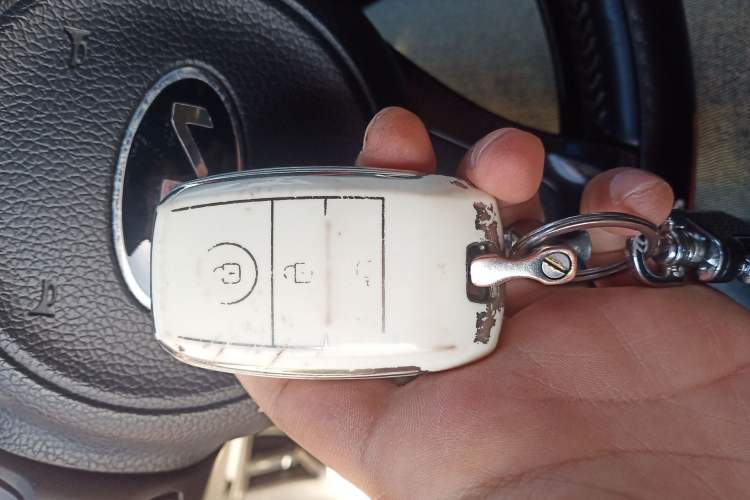 Used Kia K5 2014 2.0L Automatic LUXURY Vehicle Key