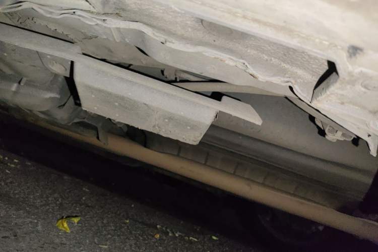 Used Kia K5 2014 2.0L Automatic LUXURY Chassis Rear Left