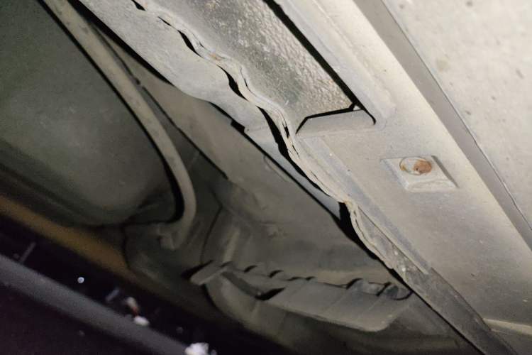 Used Kia K5 2014 2.0L Automatic LUXURY Chassis Rear Right