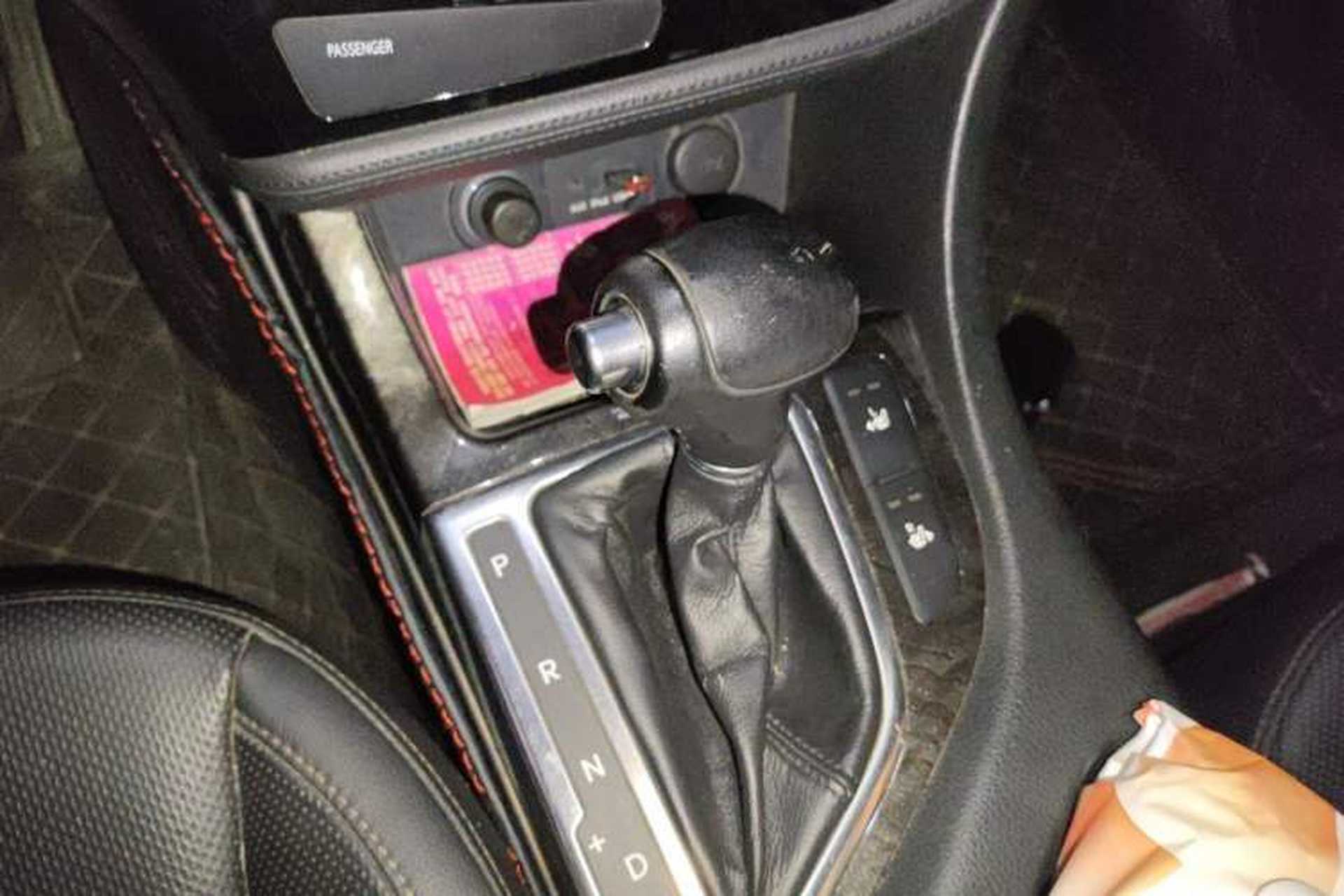 Used Kia K5 2014 2.0L Automatic LUXURY Gear Lever